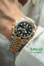 GMT-Master II Silver gold with a black dial and a Jubilee bracelet - Image 3